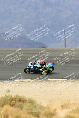 media/Mar-13-2022-SoCal Trackdays (Sun) [[112cf61d7e]]/Bowl Exit (1110am)/